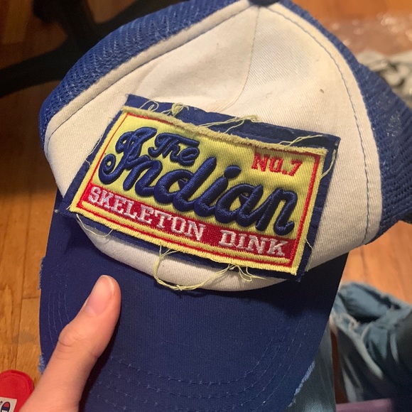 Blue hat - Picture 1 of 3